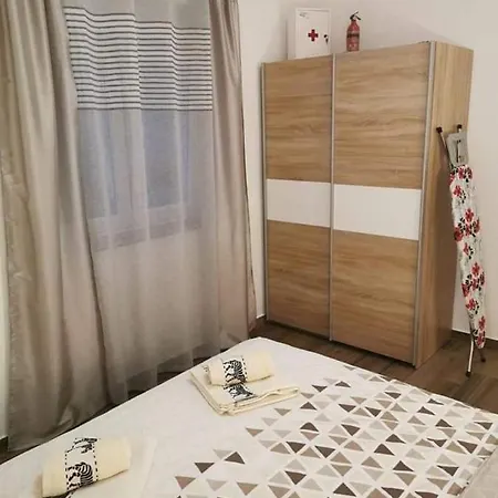Apartman N&i Pirovac