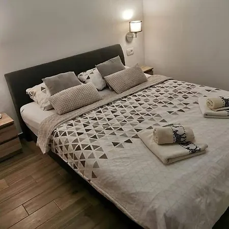Apartman N&i Apartment Pirovac